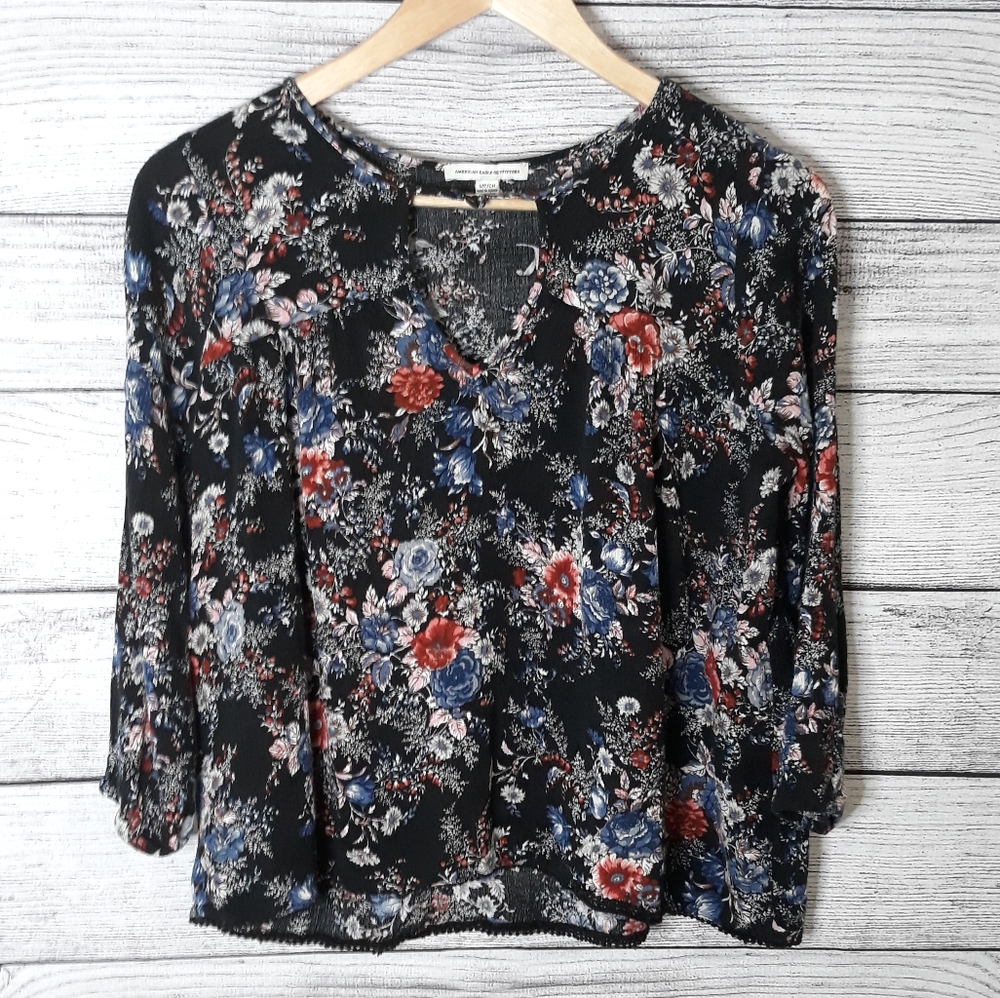 American Eagle Outfitters Women's Top size S